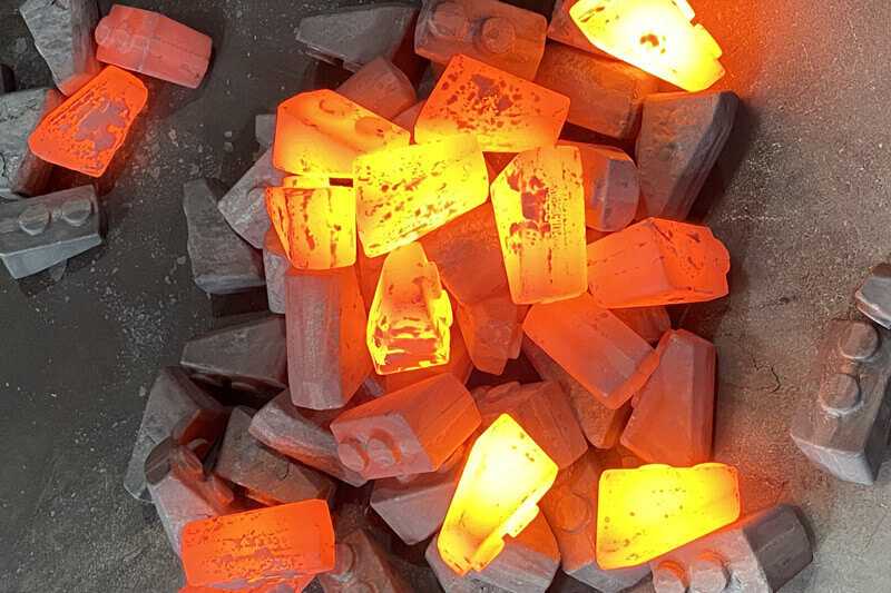 技术改进热精密锻造技术